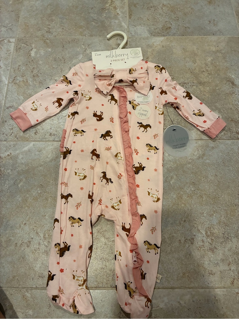 NWT Bamboo Milkberry Pink Horse Patterned Onesie and Head Bow Set